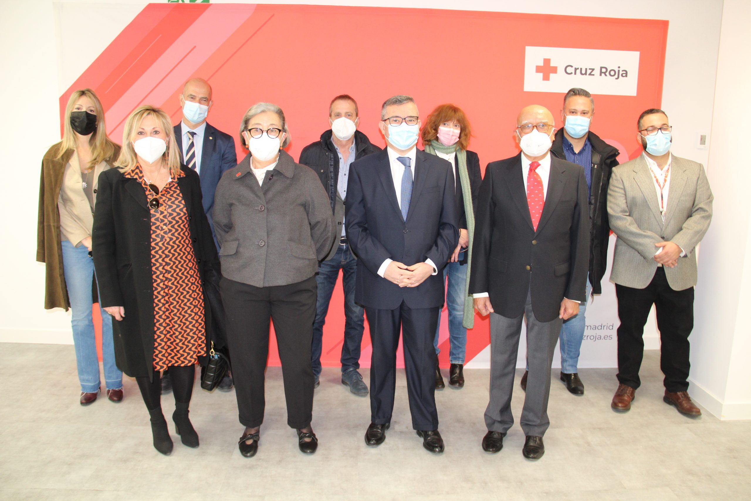 El alcalde Guillermo Hita visita la nueva sede de Cruz Roja Española en Arganda del Rey